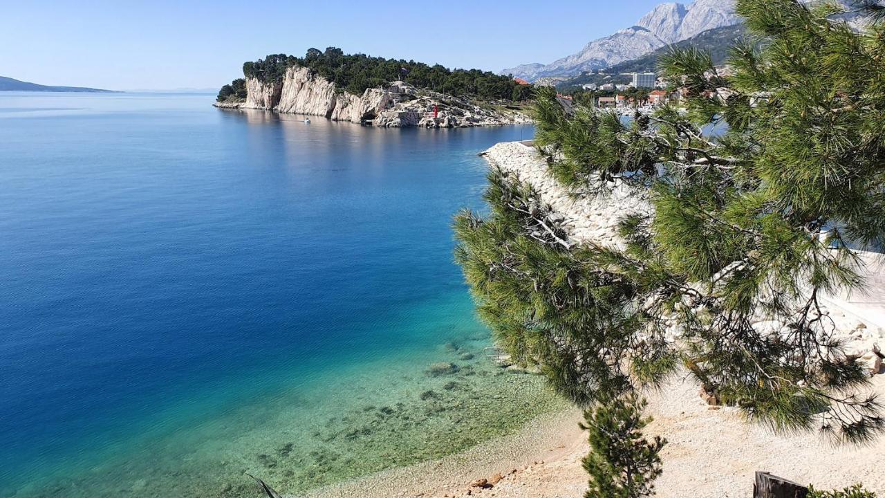 Penthouse Studio With Sea View Makarska Exterior photo