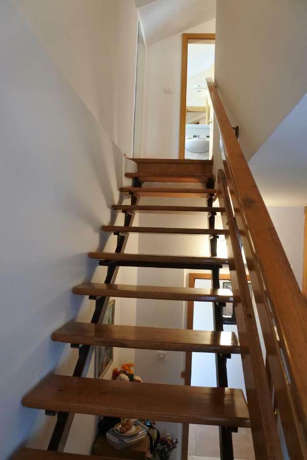 Penthouse Studio With Sea View Makarska Exterior photo