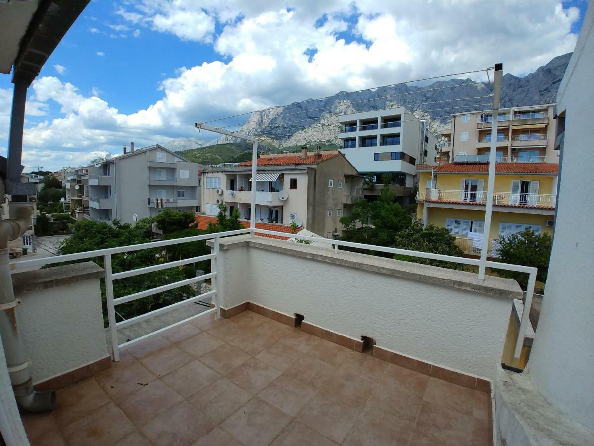 Penthouse Studio With Sea View Makarska Exterior photo